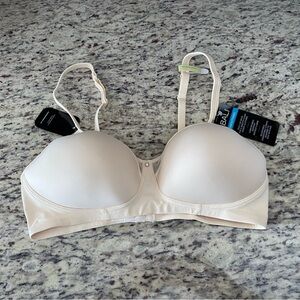 Bali 38B bra wireless smoothing comfort breathable new with tags